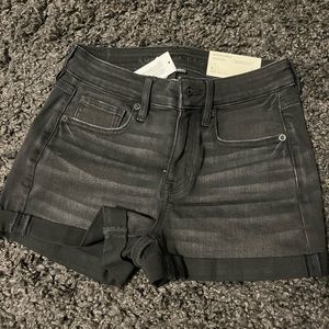 American Eagle High-Rise Shortie